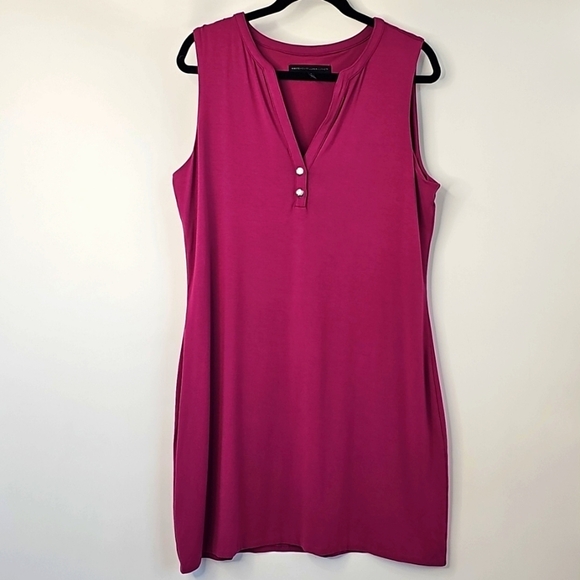 WHBM Rasberry Sleeveless Lined Tank Dress Vneckline w 2 Front Buttons Size:L - Picture 1 of 9